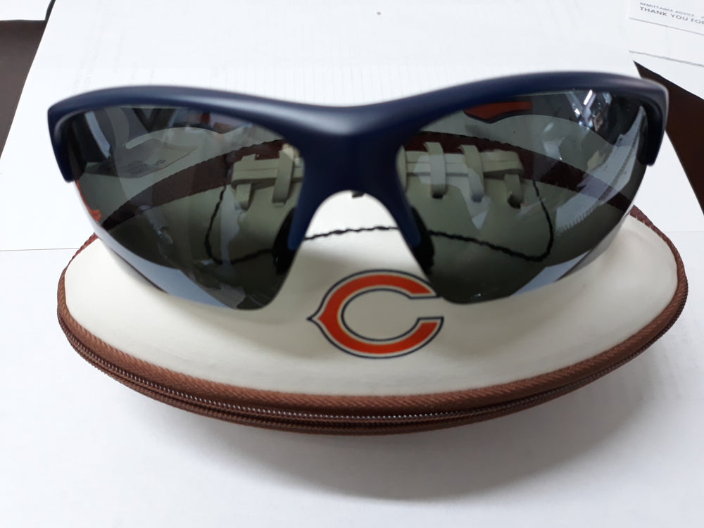 NFL Chicago Bears Men and Boy's Sunglasses w/ Protective Football Case
