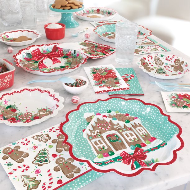 Party Supplies Xmas Gingerbread Christmas Paper Dessert Plates, 8in, 12ct